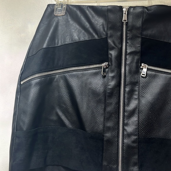 NWOT faux leather skirt - Picture 2 of 4